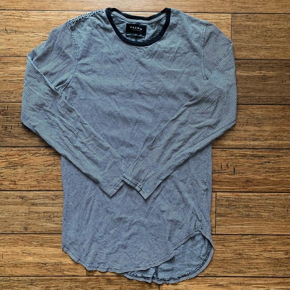 PacSun Other - Black and White Stripe Extra Long Shirt Tail Tee PacSun Other - Black and White Stripe Extra Long Shirt Tail Tee